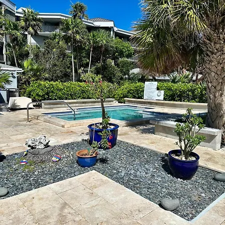 Ocean Hideaway On The Atlantic Apartment